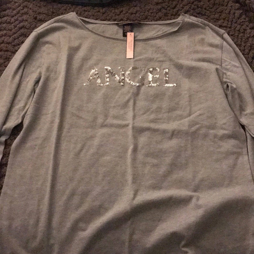 Victoria’s secret gray long sleeve shirt
